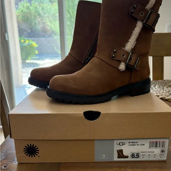 NIB UGG Chestnut Boots with Buckle Detail - Picture 2 of 10